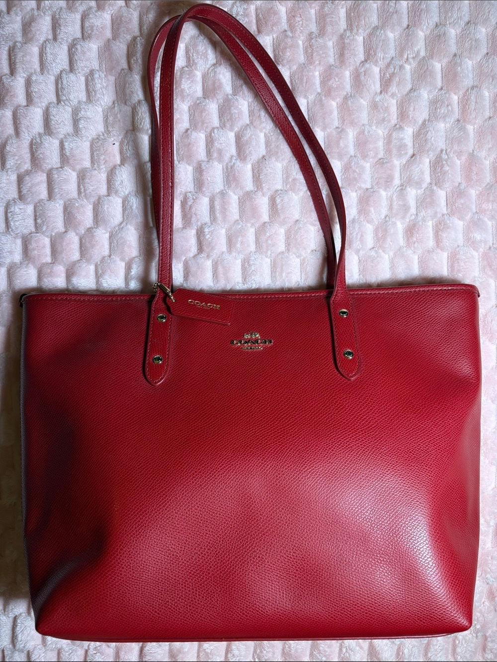 ❤️ Coach Red Leather Shoulder Bag ❤️